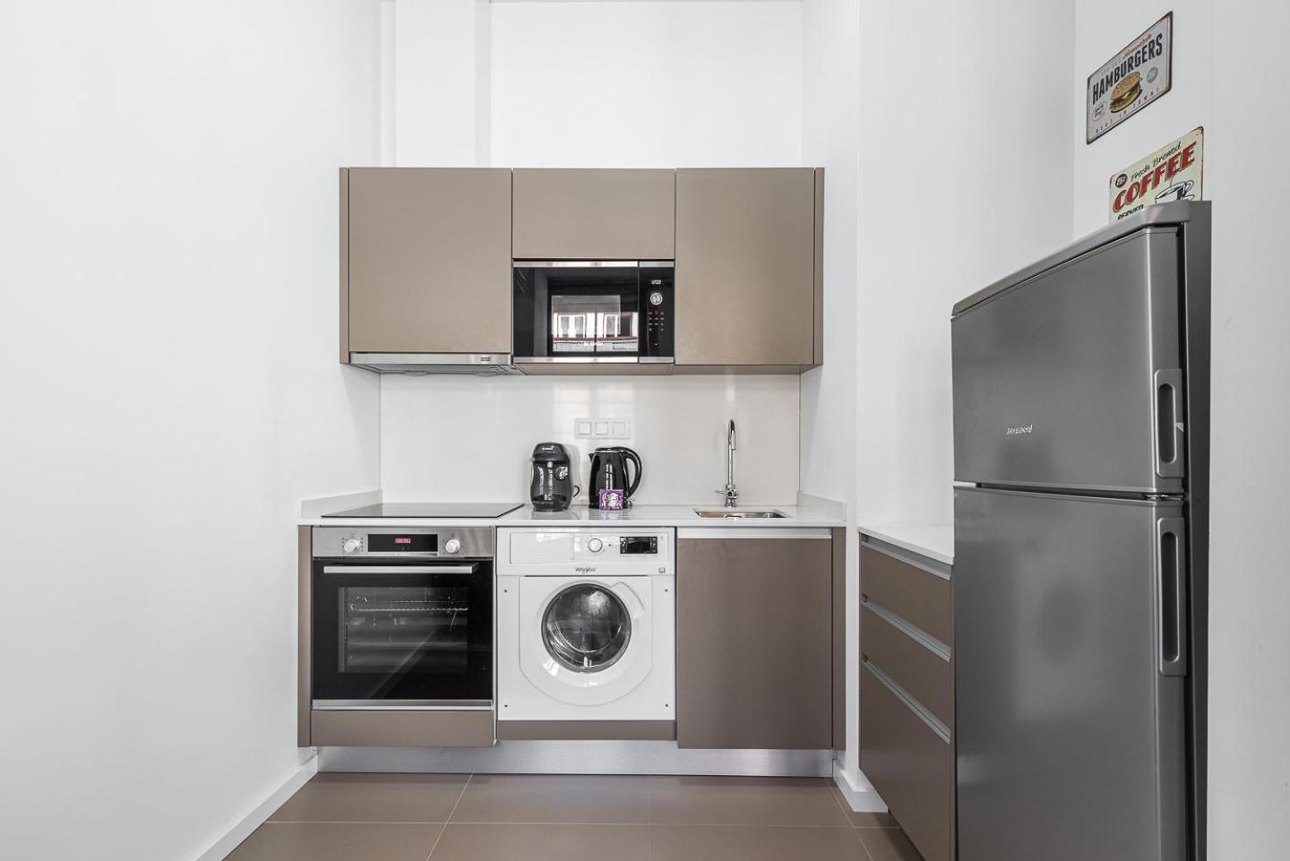Apartment Guestready - The Art Of Music *